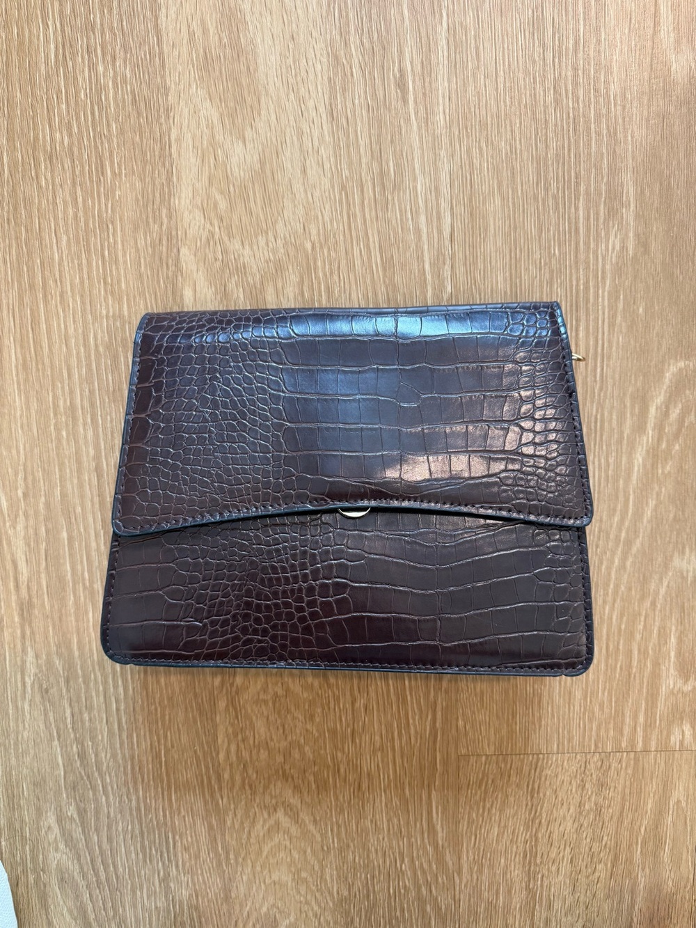 SHEIN Dark Brown Croc-Embossed Crossbody Bag
